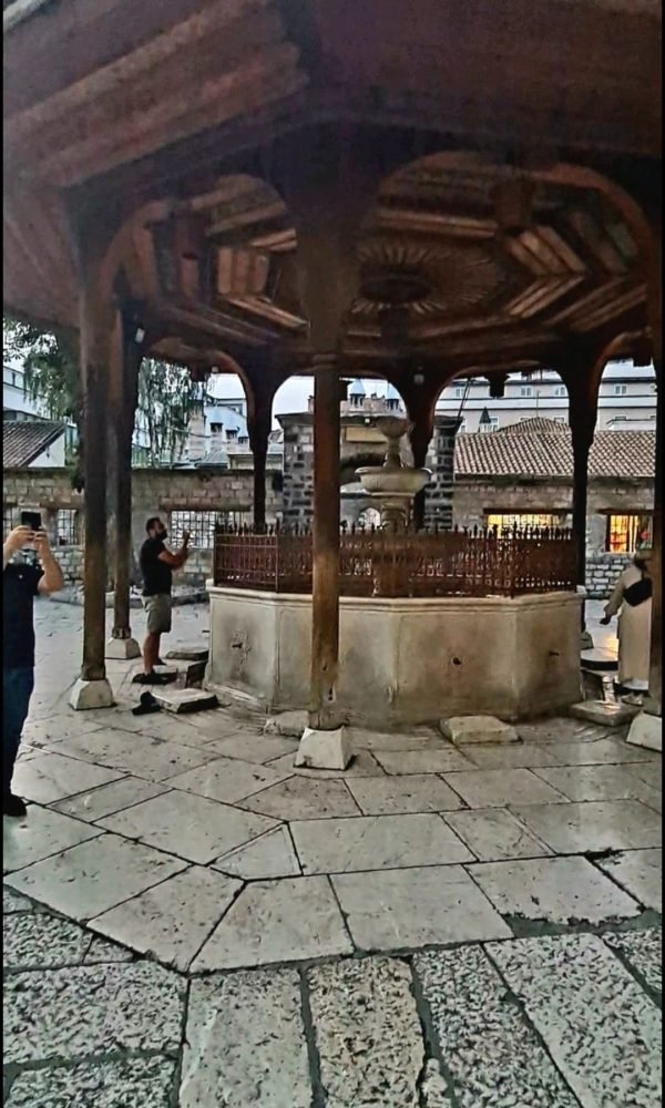 Sarajevo’s Living Legacy Gazi Husrev Beg Mosque and the Heart of the Old City 7